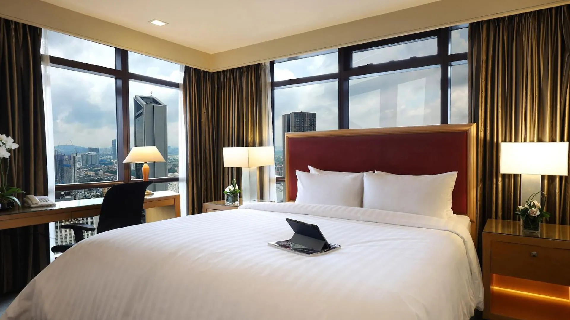 Berjaya Times Square Hotel, Kuala Lumpur 5*,