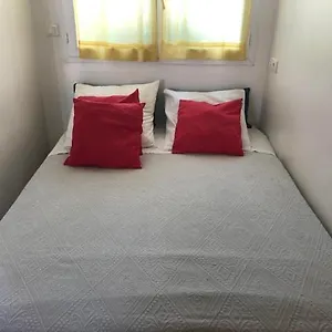 https://studio-emily.fr-provencehotel.com