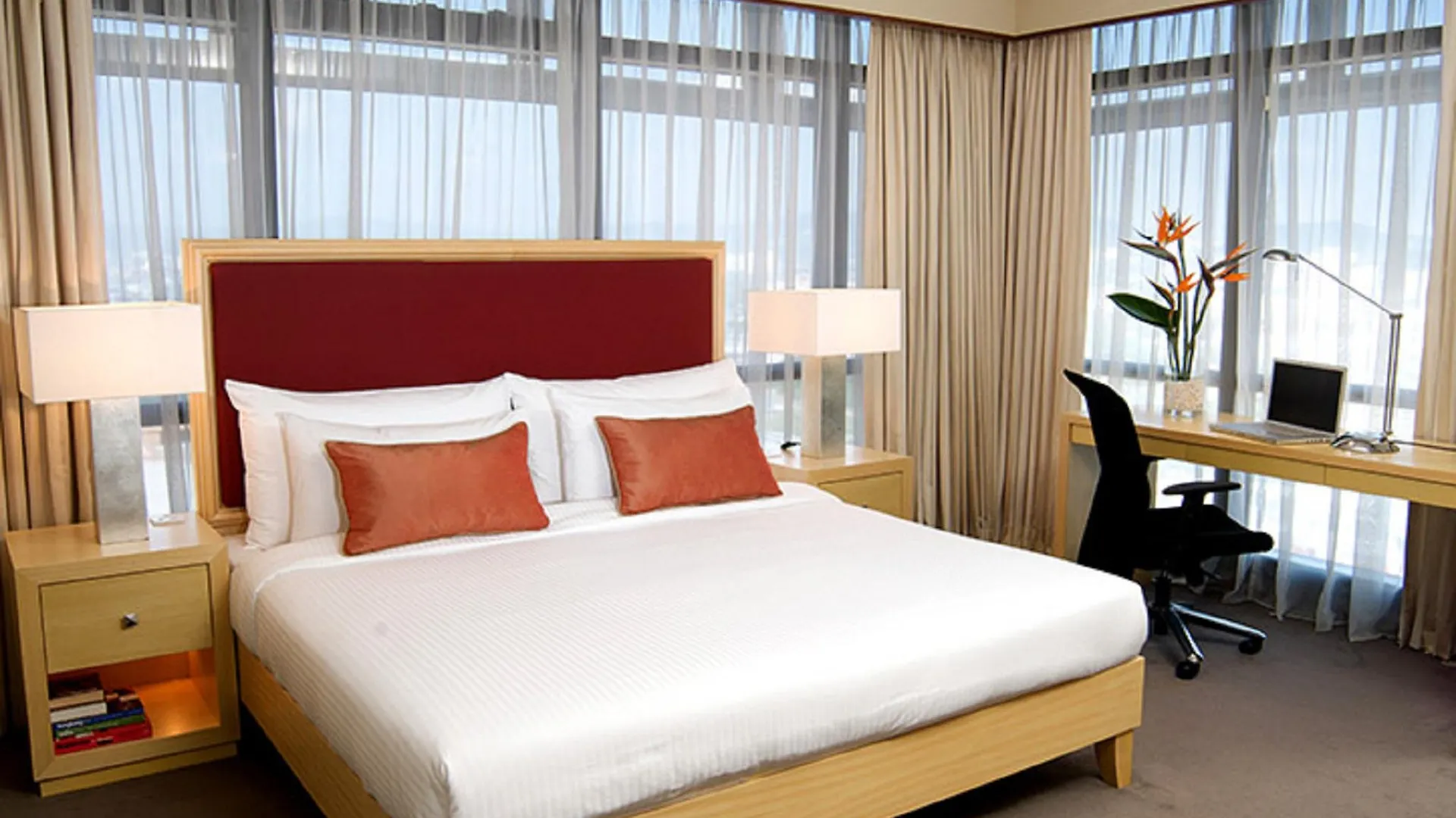 Berjaya Times Square Hotel, Kuala Lumpur 5*,