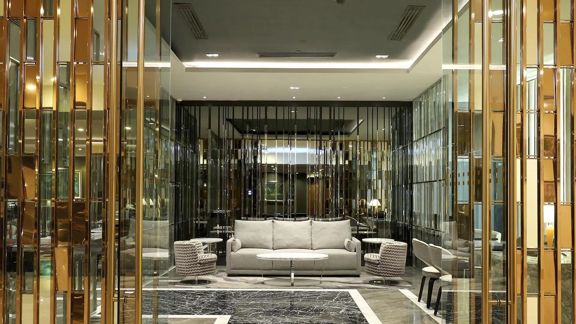 Berjaya Times Square Hotel, Kuala Lumpur 5*,